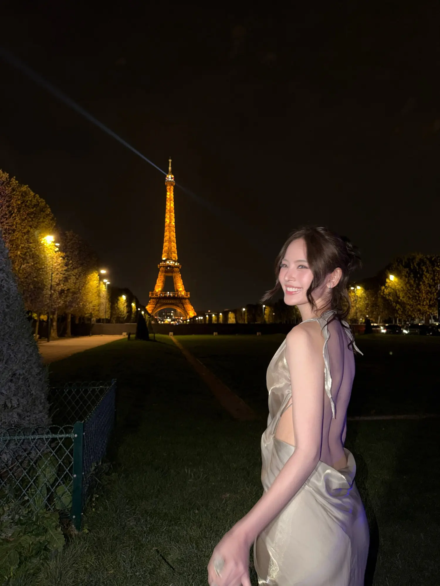 “ณิชา” สวยสะเทือนปารีส ทำรันเวย์ลุกเป็นไฟ! ตอกย้ำความปังระดับอินเตอร์ เต็มสิบให้ร้อย น้อยแต่มาก ​ปารีสมีสะเทือน! ไวรัลสนั่นโซเชียลฯ กับลุคสุดฟาด