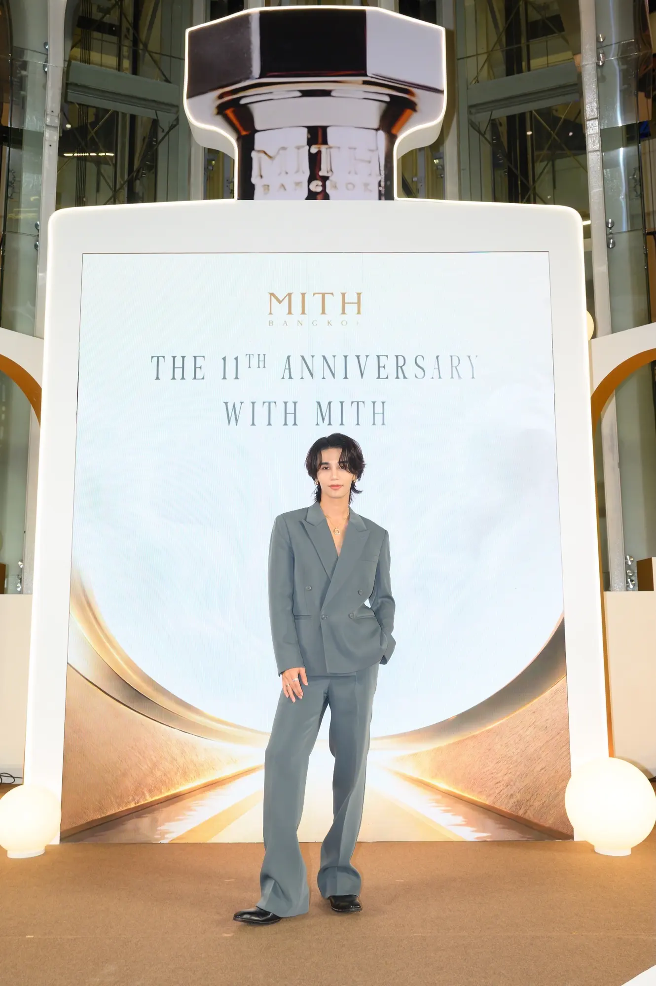 “เจฟ ซาเตอร์” นำทีมพรีเซนเตอร์ครอบครัว MITH แท็กทีม “เก่ง-น้ำปิง-เติ้ล-เฟิร์สวัน” ฉลอง 11 ปี เล่นใหญ่! เนรมิตแลนด์มาร์กแห่งกลิ่นหอมใจกลางเมือง