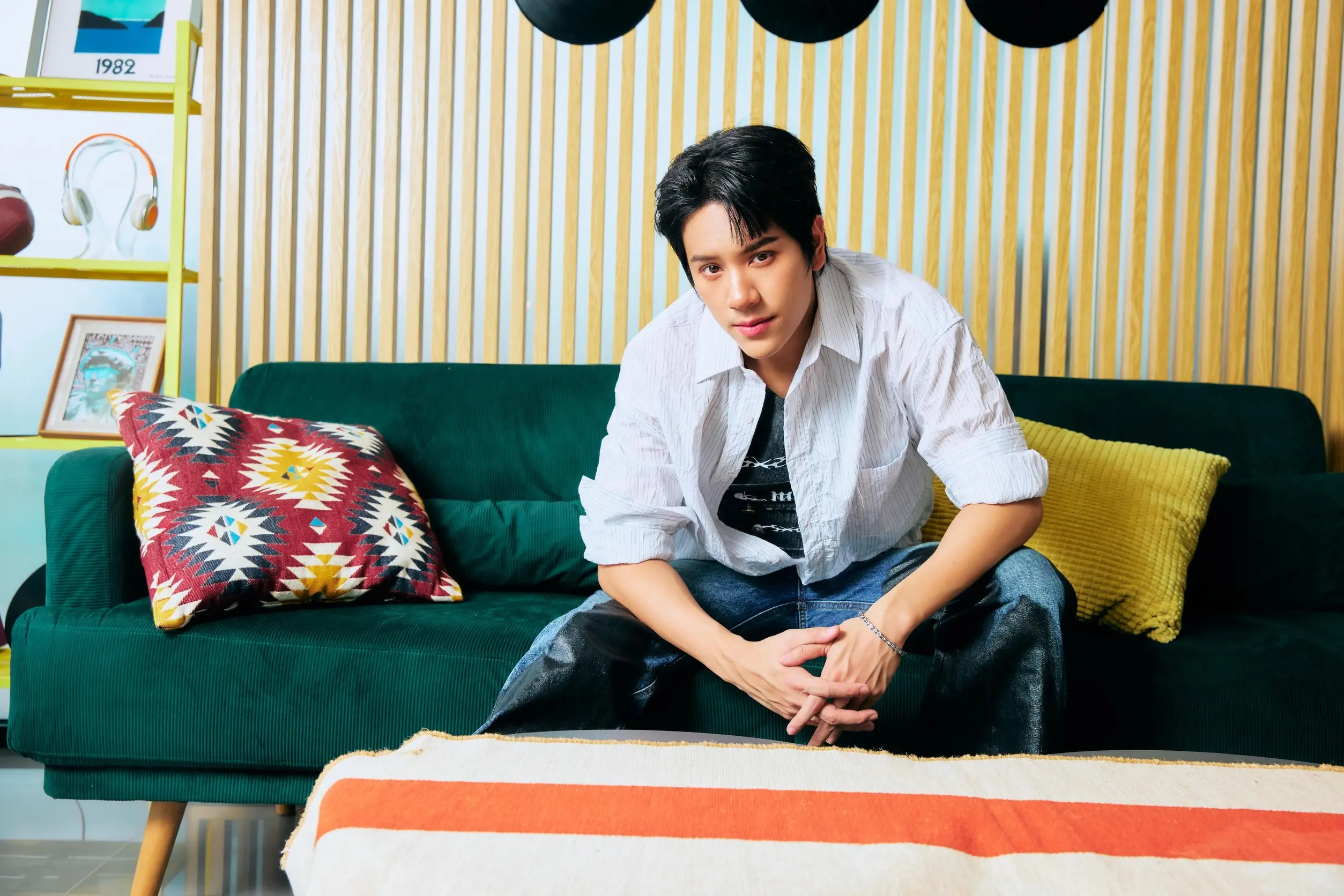 NANON นนน กรภัทร์ สังกัด RISER MUSIC เปิดตัวซิงเกิลใหม่ ไม่เห็นชอบ (Denied) ได้ URBOYTJ นั่งแท่นโปรดิวเซอร์ พร้อมส่ง MV สวมบทบาท 5 คาแรคเตอร์