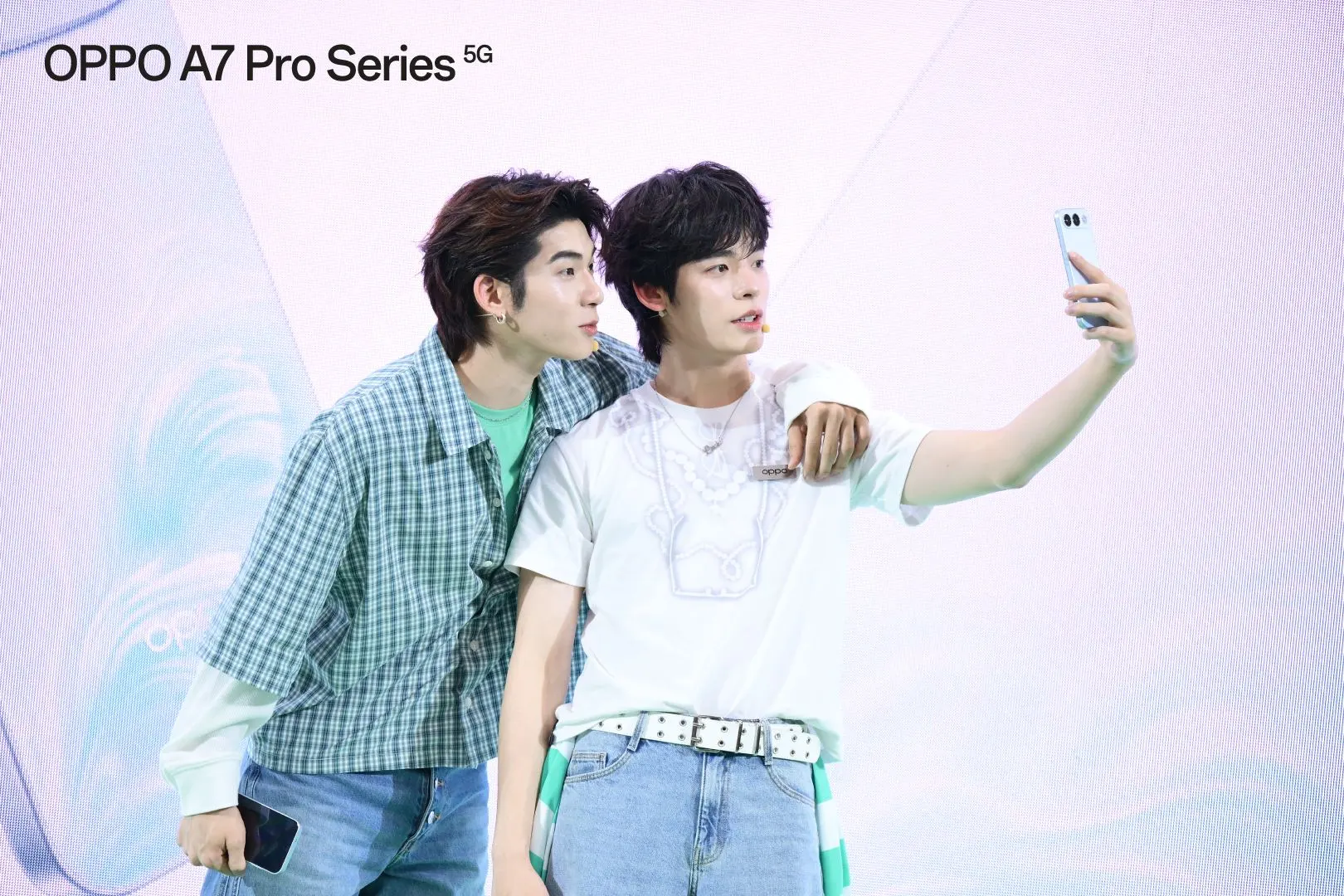 OPPO วางจำหน่าย OPPO A7 Pro Series 5G ทางการในไทย ชูสเปกกล้องหน้า 50MP แบตเตอรี่สูงสุด 10,000mAh ราคาเริ่มต้น 13,999 บาท