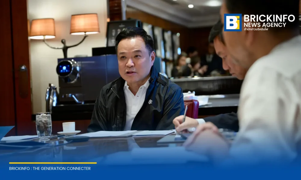 นายกรัฐมนตรีประชุมทางไกลจากลอนดอน สั่งทุกหน่วยงานบูรณาการรับมือน้ำท่วมทั้งระบบ พร้อมเตรียมนัดประชุม ครม. นัดพิเศษทันทีหลังกลับถึงไทย 27 กันยายนนี้