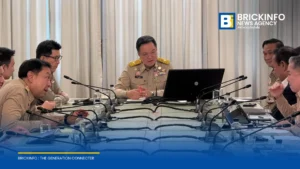 นายกฯ ประชุมด่วนแก้น้ำท่วมกรุงเทพฯ สั่งระบายน้ำลงคูคลองและเร่งเยียวยาผู้ประสบภัย