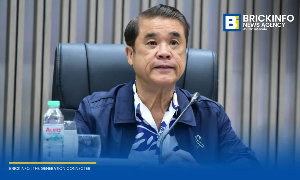 รมว.เกษตรฯ สุริยะ จึงรุ่งเรืองกิจ ประชุมวอร์รูมกรมชลประทาน รับมือสถานการณ์อุทกภัย 21 จังหวัด คุมการระบายน้ำเขื่อนเจ้าพระยา และลงพื้นที่คลองลัดโพธิ์