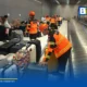 Suvarnabhumi Airport coordinates with Thai Airways to address baggage delays and flight disruptions caused by ground staff shortages and equipment issues following floods.