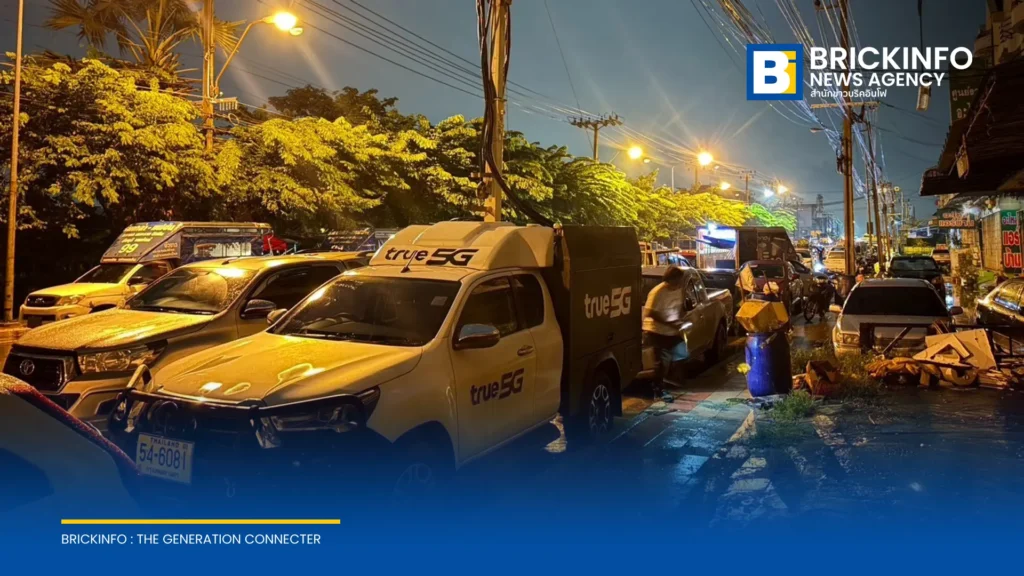 True Deploys COW Mobile Base Station to Boost Connectivity in Flood-Hit Rom Klao Community