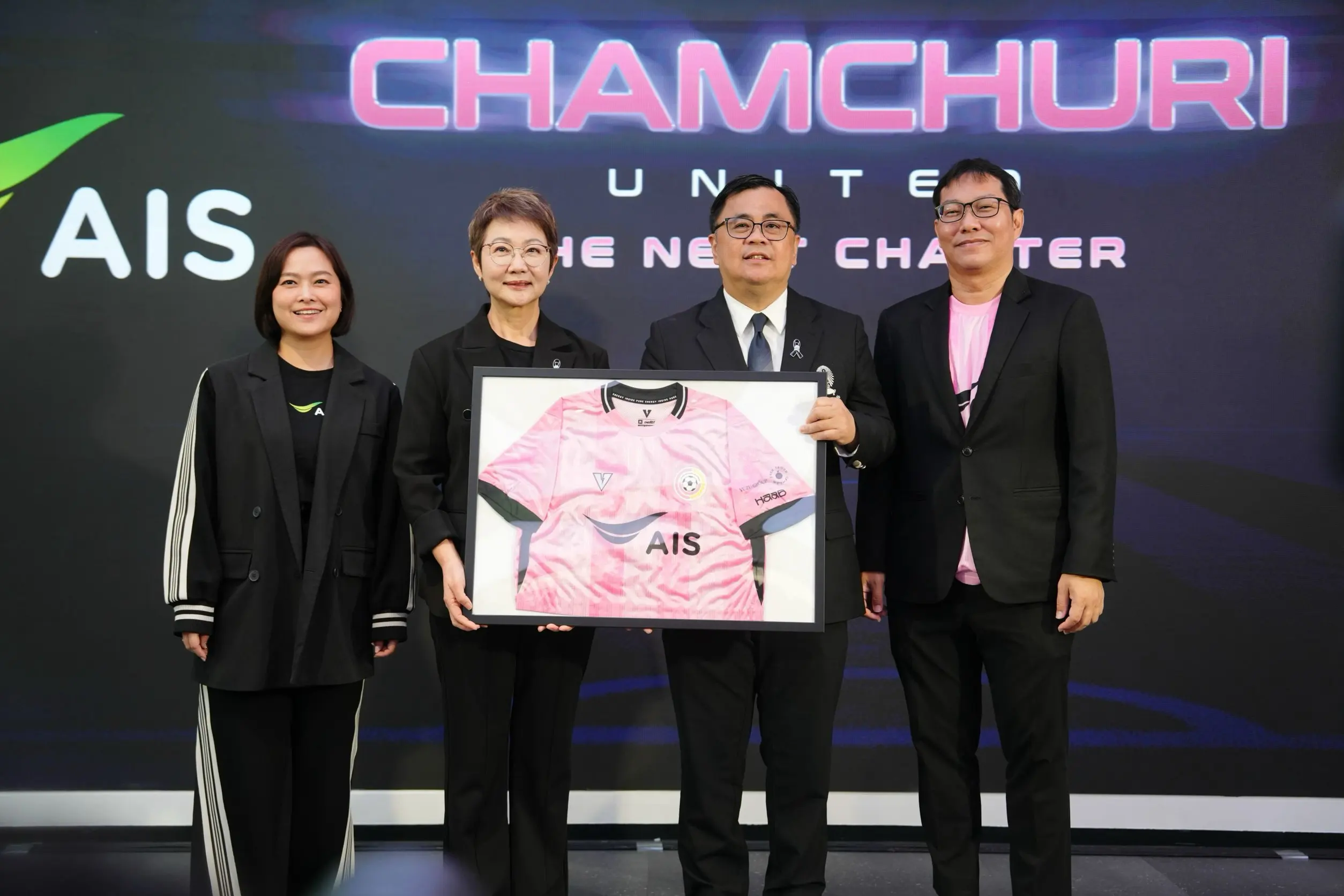 AIS ร่วมมือ จุฬาลงกรณ์มหาวิทยาลัย หนุนสโมสร จามจุรี ยูไนเต็ด ลุยศึกฟุตบอลไทยลีก 3 ฤดูกาล 2026/27 มุ่งพัฒนาบุคลากรและวิทยาศาสตร์การกีฬาครบวงจร