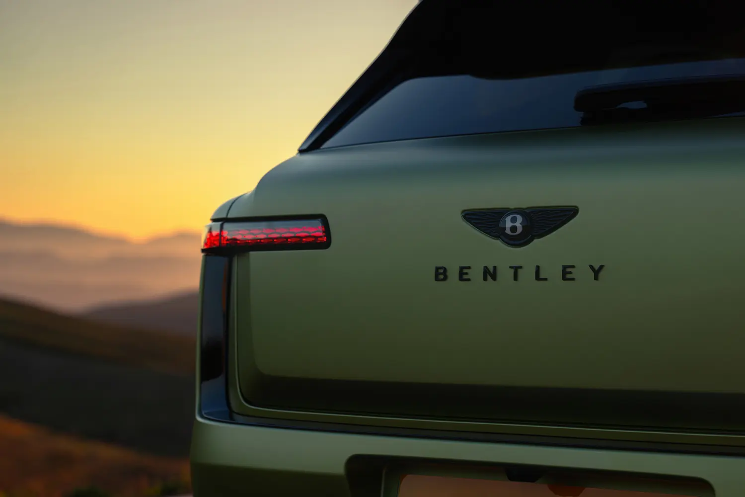 เบนท์ลีย์ แบงค็อก เปิดรับจอง Bentley Torcal รถยนต์พลังงานไฟฟ้า 100% รุ่นแรก กำลังสูงสุด 888 แรงม้า ชาร์จเร็ว 16 นาที ราคาเริ่มต้น 13.89 ล้านบาท