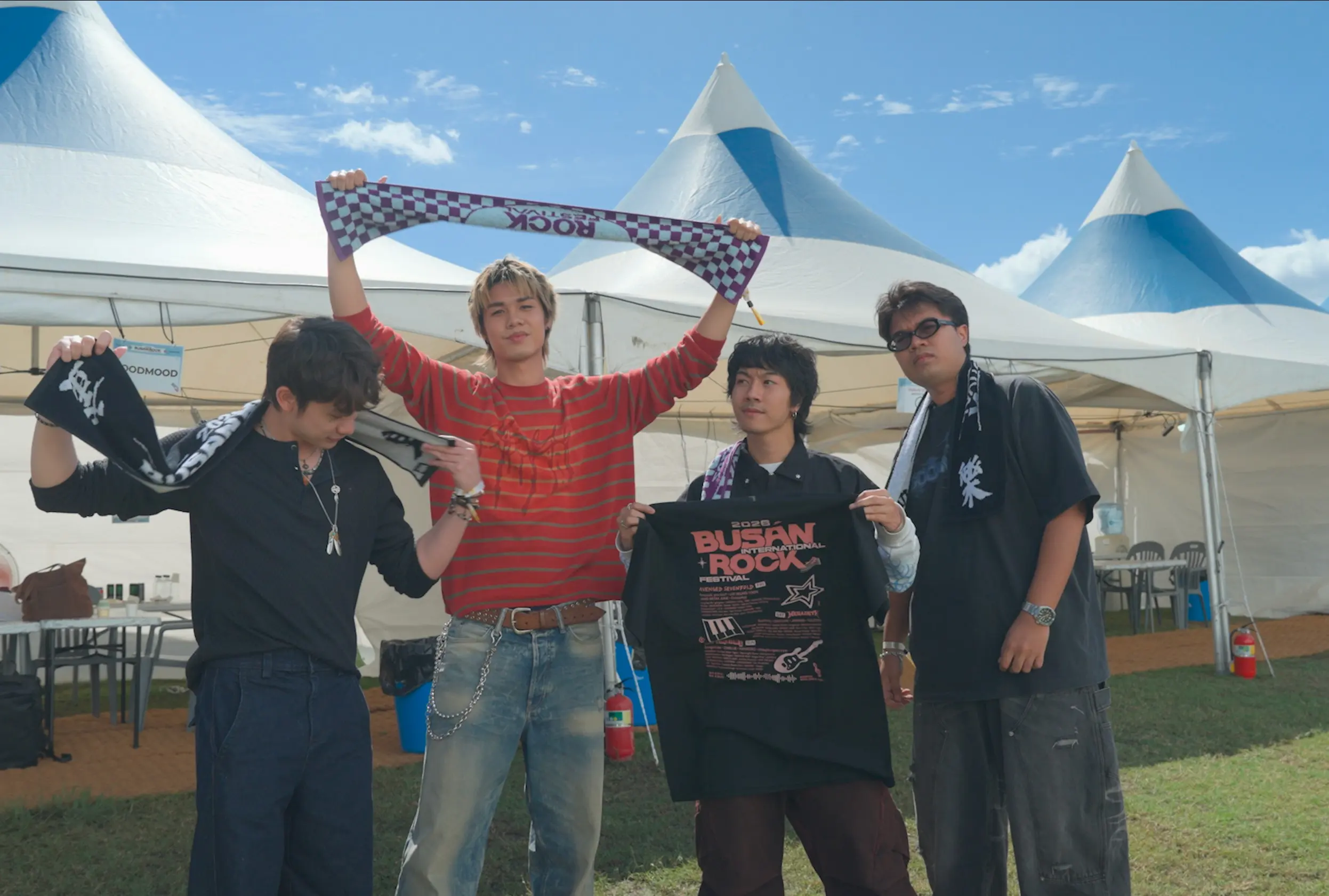 วง GOODMOOD ศิลปินดูโอป๊อปร็อกจาก genie records ร่วมแสดงดนตรีในงาน Busan International Rock Festival 2026 ณ เมืองปูซาน ประเทศเกาหลีใต้ พร้อมเผยผลงานเพลงใหม่