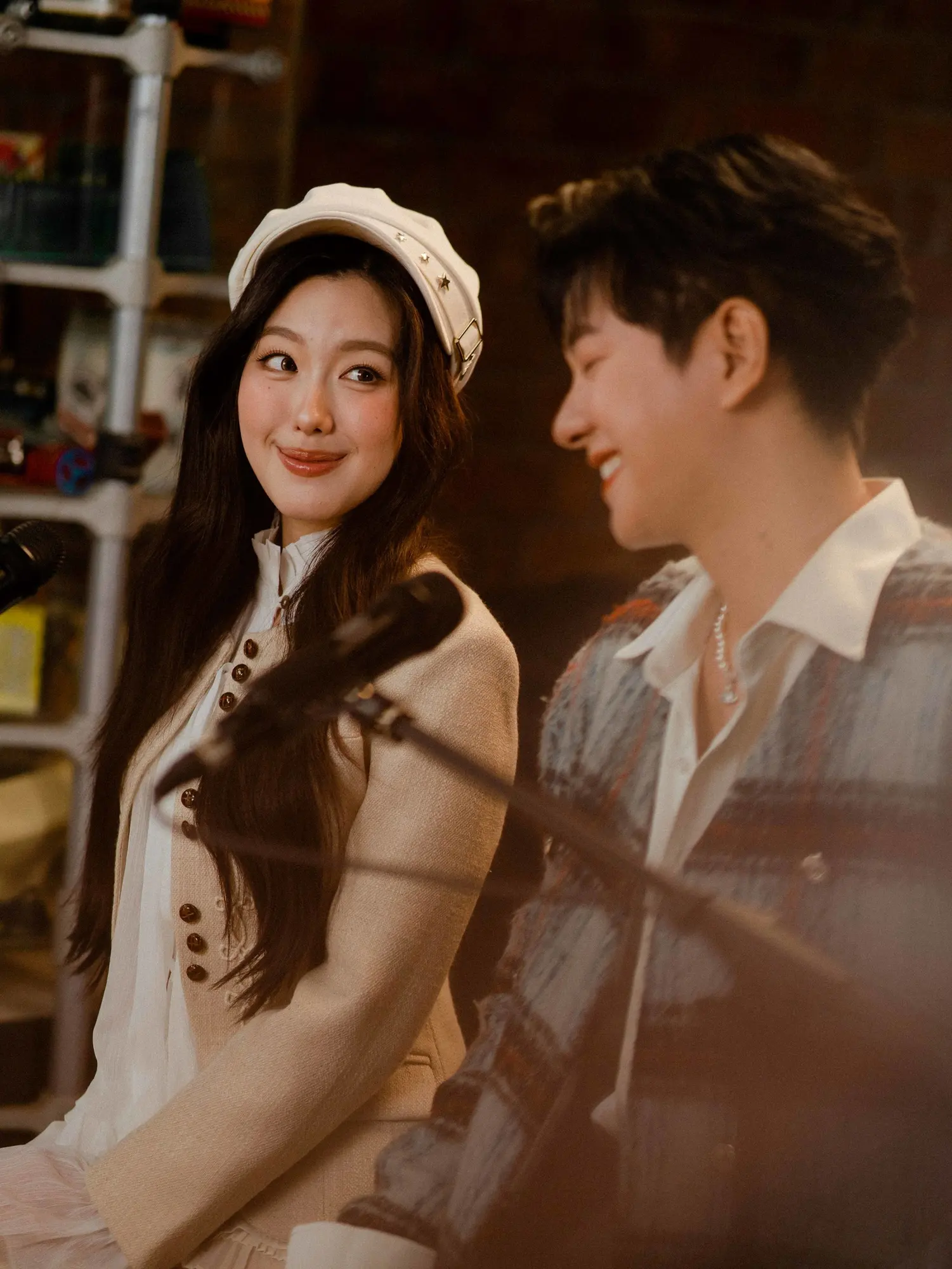 ไอซ์ ศรัณยู ร่วมงาน อ๊ะอาย 4EVE ปล่อยเพลง แค่คนโทรผิด เวอร์ชันปี 2026 ในโปรเจกต์ ICE REIMAGINED ปรับดนตรีสู่สไตล์ Soul และ R&B เผยแพร่ทาง GMM GRAMMY