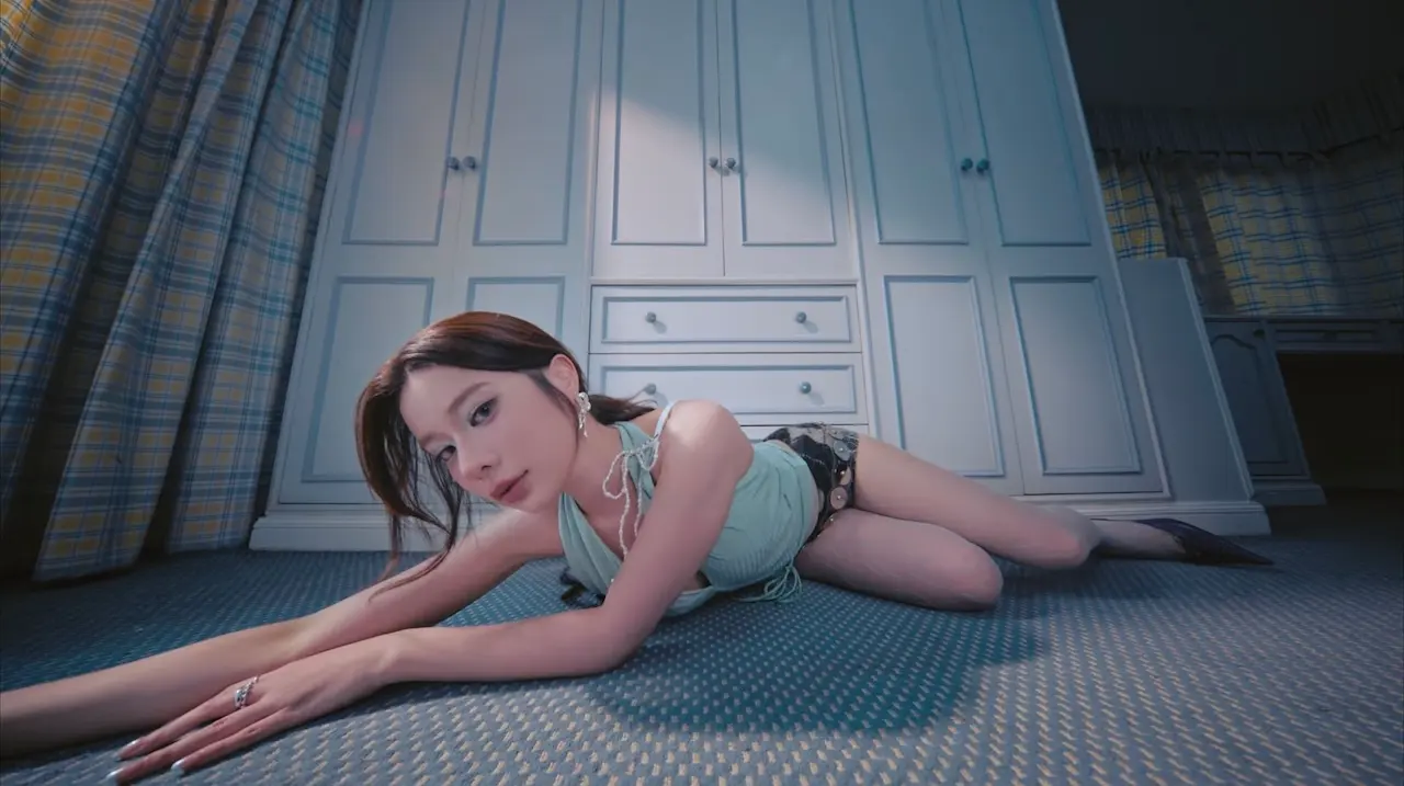 เก้า สุภัสสรา เปิดตัวมิวสิกวิดีโอเพลงภาษาจีนครั้งแรก Neon Dream (霓梦) ถ่ายทอดดนตรีสไตล์โมเดิร์นป็อปผ่านช่องทาง YouTube และสตรีมมิงชั้นนำ