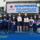 มิว ศุภศิษฏ์ และ ซันนี่ วรรณรัตน์ ร่วมเป็นจิตอาสาประกอบอาหาร ณ หน่วยครัวเคลื่อนที่สภากาชาดไทย เพื่อนำไปแจกจ่ายบรรเทาความเดือดร้อนให้ผู้ประสบภัยน้ำท่วม
