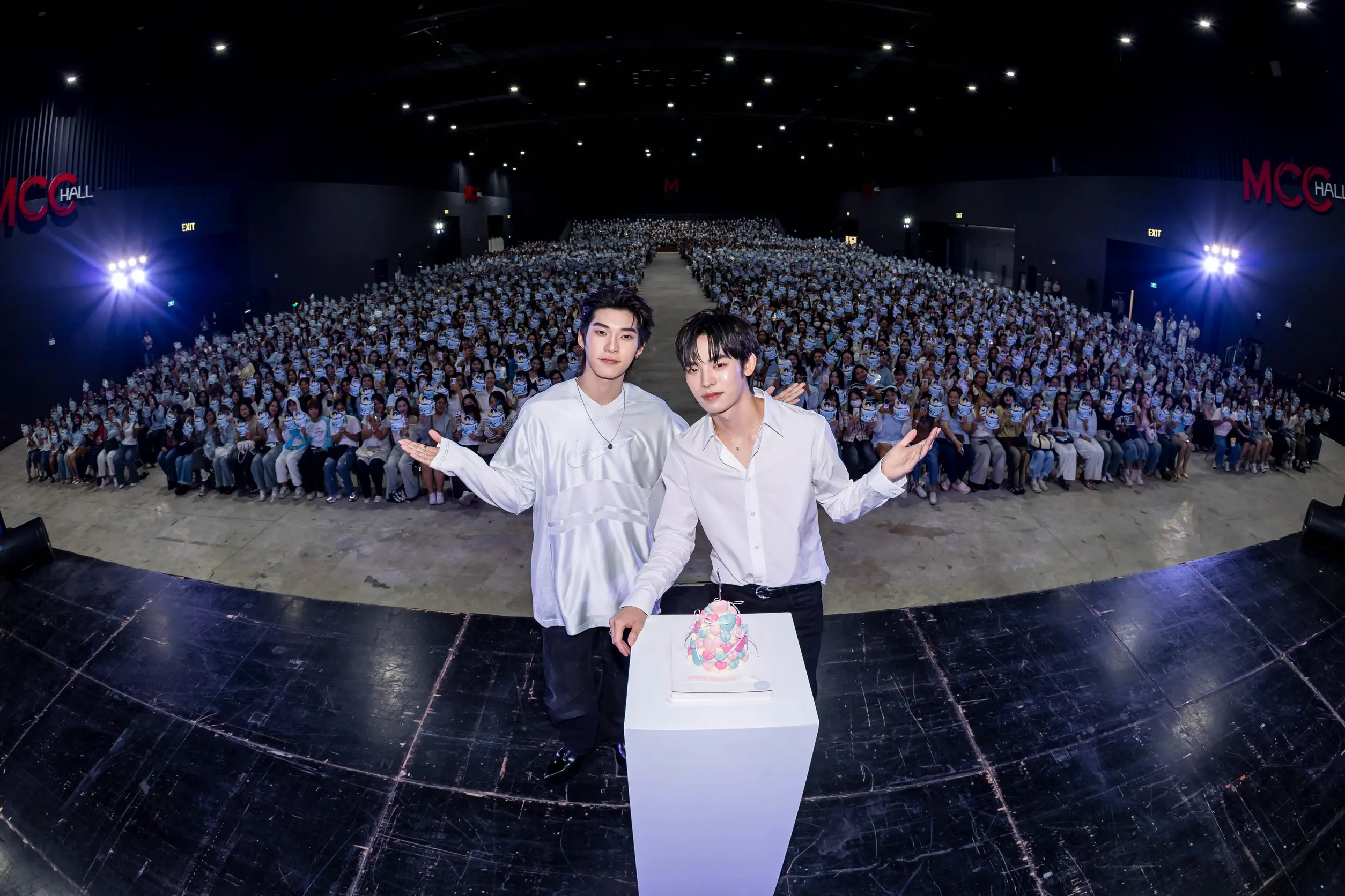 ป๋อ ศุภการ จิรโชติกุล จัดงานฉลองวันเกิดล่วงหน้า Happy Por Day แฟนคลับกลุ่มวาวาร่วมงานแน่น พร้อมมอบช่อเงินมูลค่ารวมกว่า 5 ล้านบาท ณ เดอะมอลล์ไลฟ์สโตร์ บางกะปิ