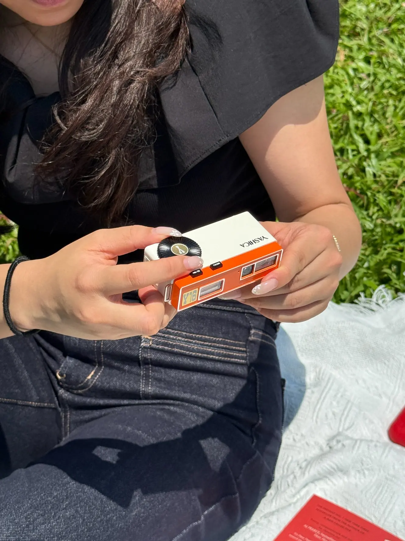 YASHICA เผยโฉม Y16 Pocket Camera กล้องดิจิทัลคอมแพกต์ดีไซน์ย้อนยุคปี 1959 มาพร้อมเซนเซอร์ 12MP แฟลช Xenon 3 ระดับ เตรียมเปิดสั่งจองล่วงหน้าตุลาคมนี้